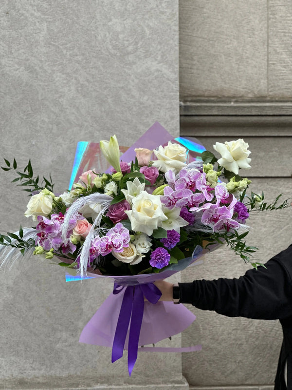 Bouquet "My Universe" uniqueflowersandroses