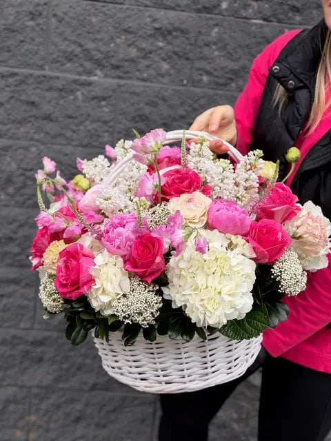 Basket #51 uniqueflowersandroses