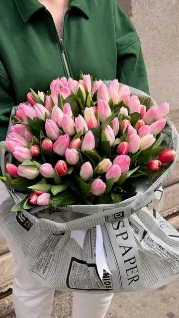 Seasonal Flower mix uniqueflowersandroses