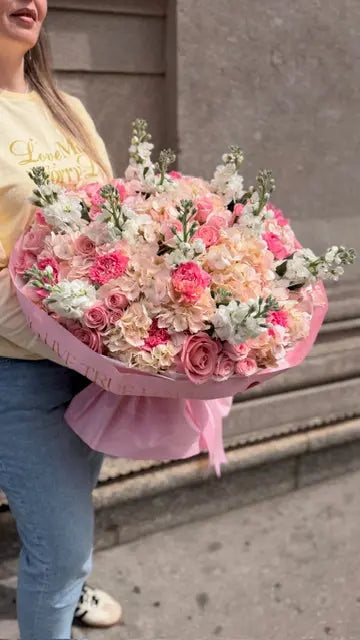 Bloom Bar Special uniqueflowersandroses