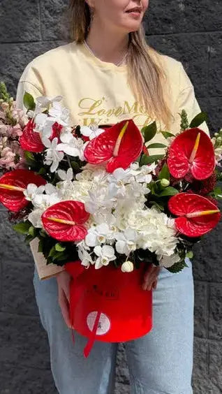 Ruby&Pearl uniqueflowersandroses