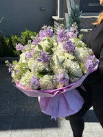 Load image into Gallery viewer, Sunset Melody uniqueflowersandroses
