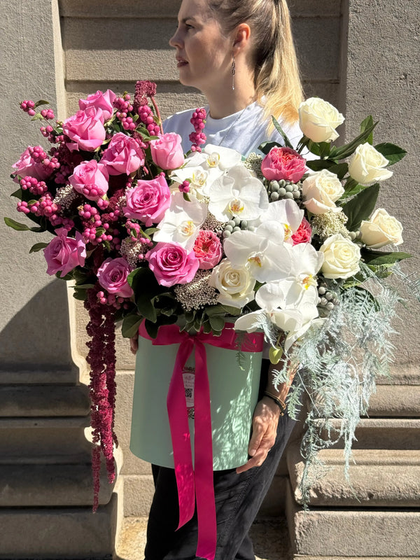 Luxe Floral Classic uniqueflowersandroses