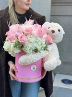 Load image into Gallery viewer, Forever Hug uniqueflowersandroses